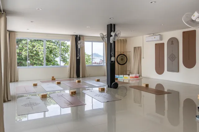 Level 1: Climate Controlled Studio